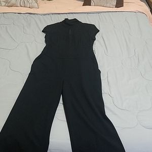 Pantsuit with keyhole
